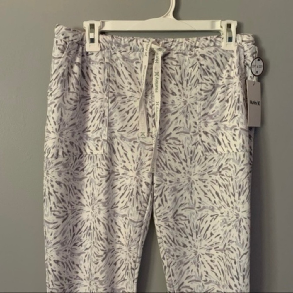 NWT. HURLEY Spaced Tie-Dye Lounge Pants - Picture 8 of 8